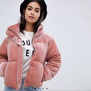 Petite Ultimate puffer in velvet with funnel neck